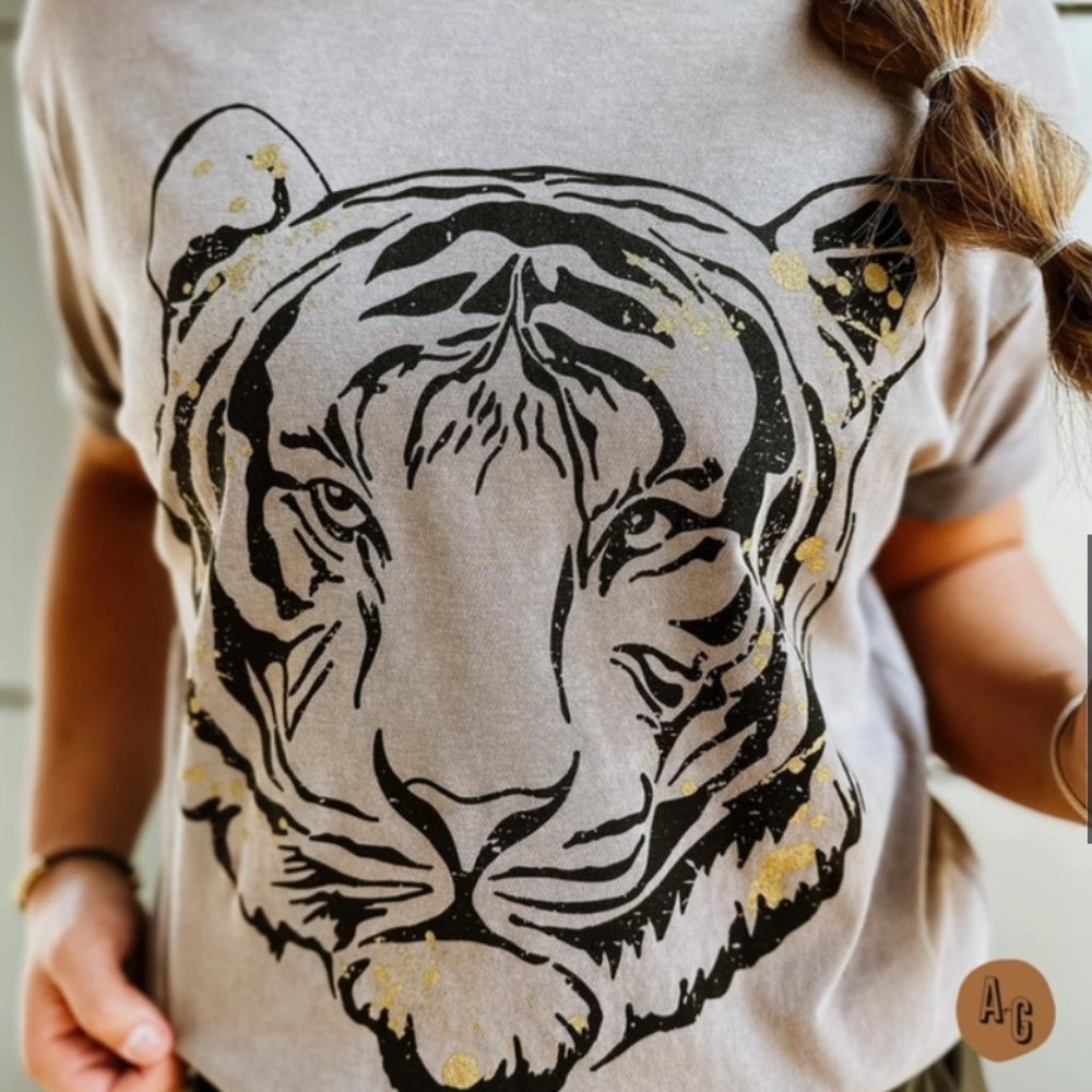 Golden Tiger Vintage-Wash Tee